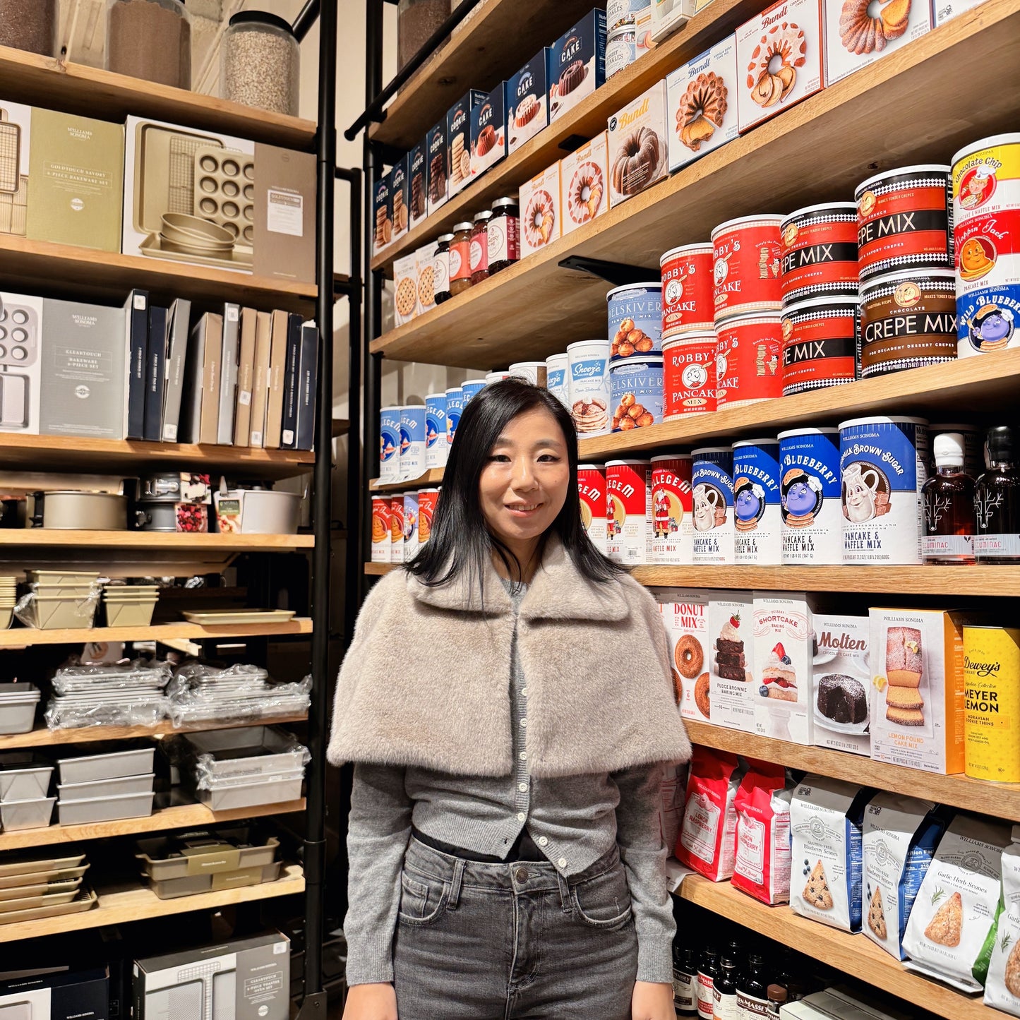 Fur Cape (gray, brown )