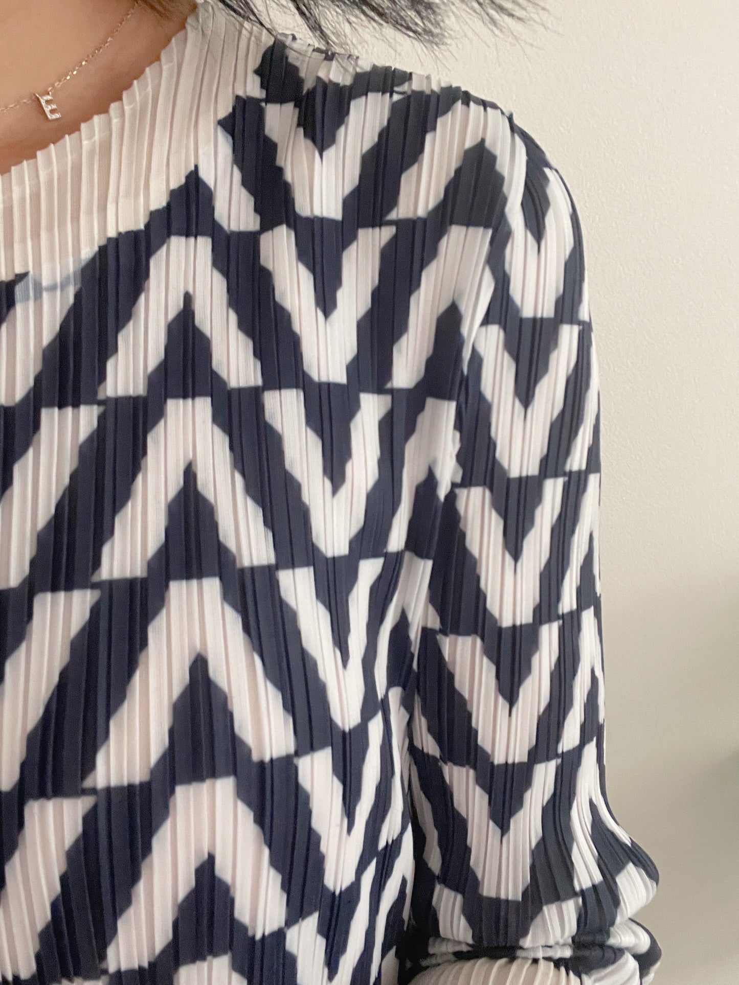 Zigzag print dress