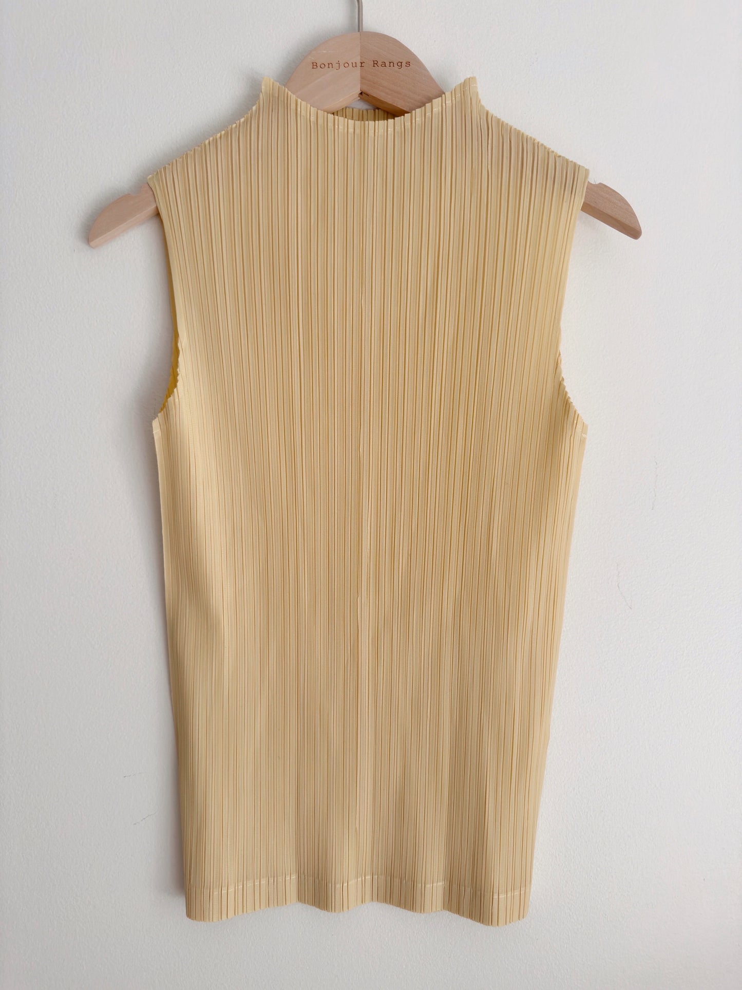 Pleated high- neck sleeveless top (lemon,blue,gray,ivory,black )