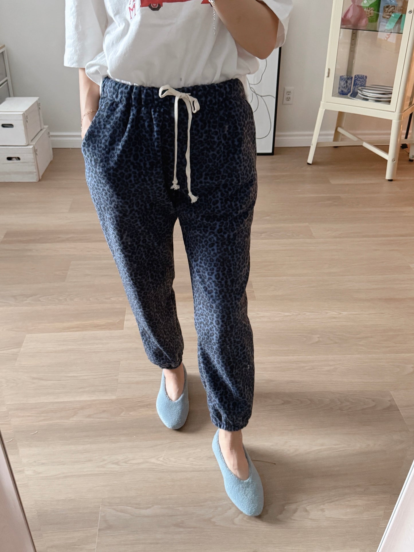 Leo jogger pants(blown, blue)