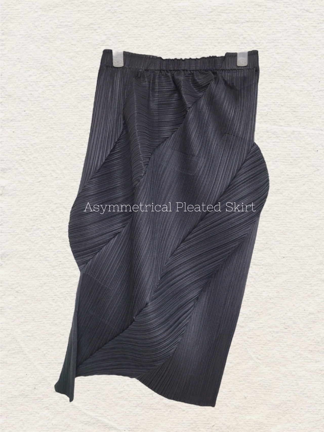Asymmetrical Pleated Skirt (gray,black)