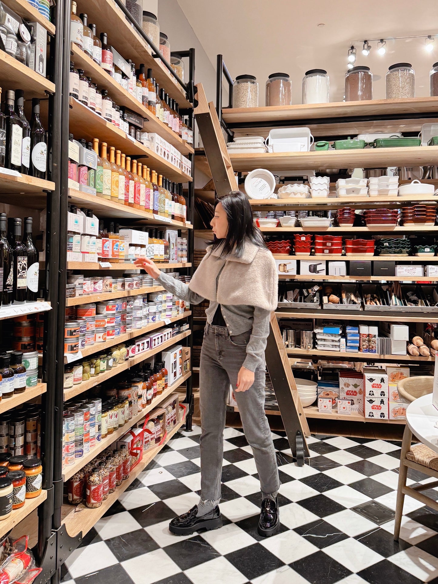 Fur Cape (gray, brown )