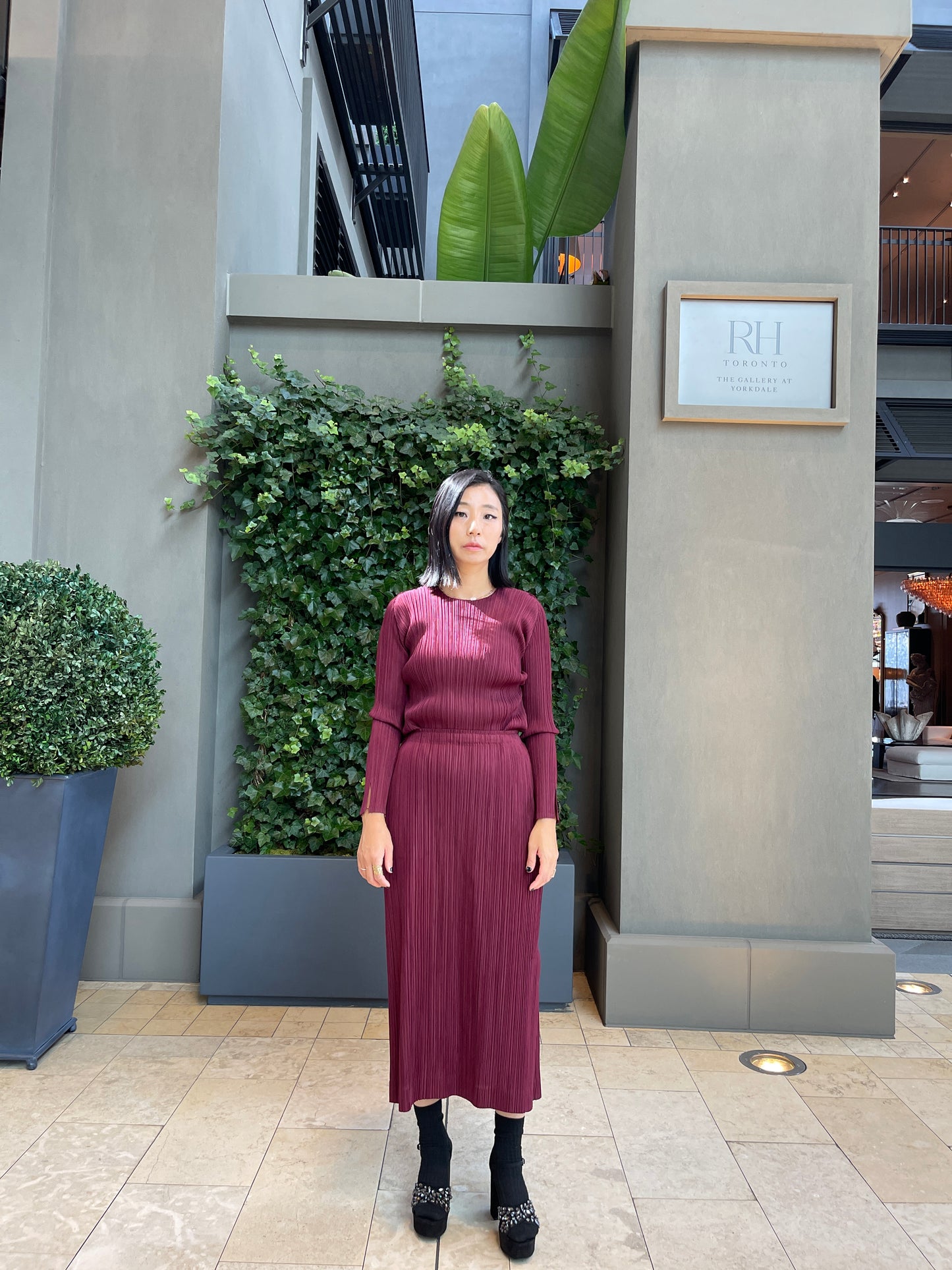 Basic long skirts (khaki, burgundy)