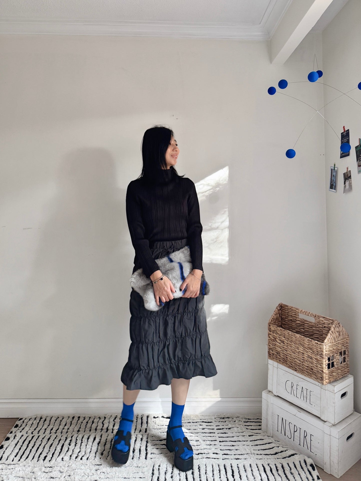 Bubble shirring sk (white, black)