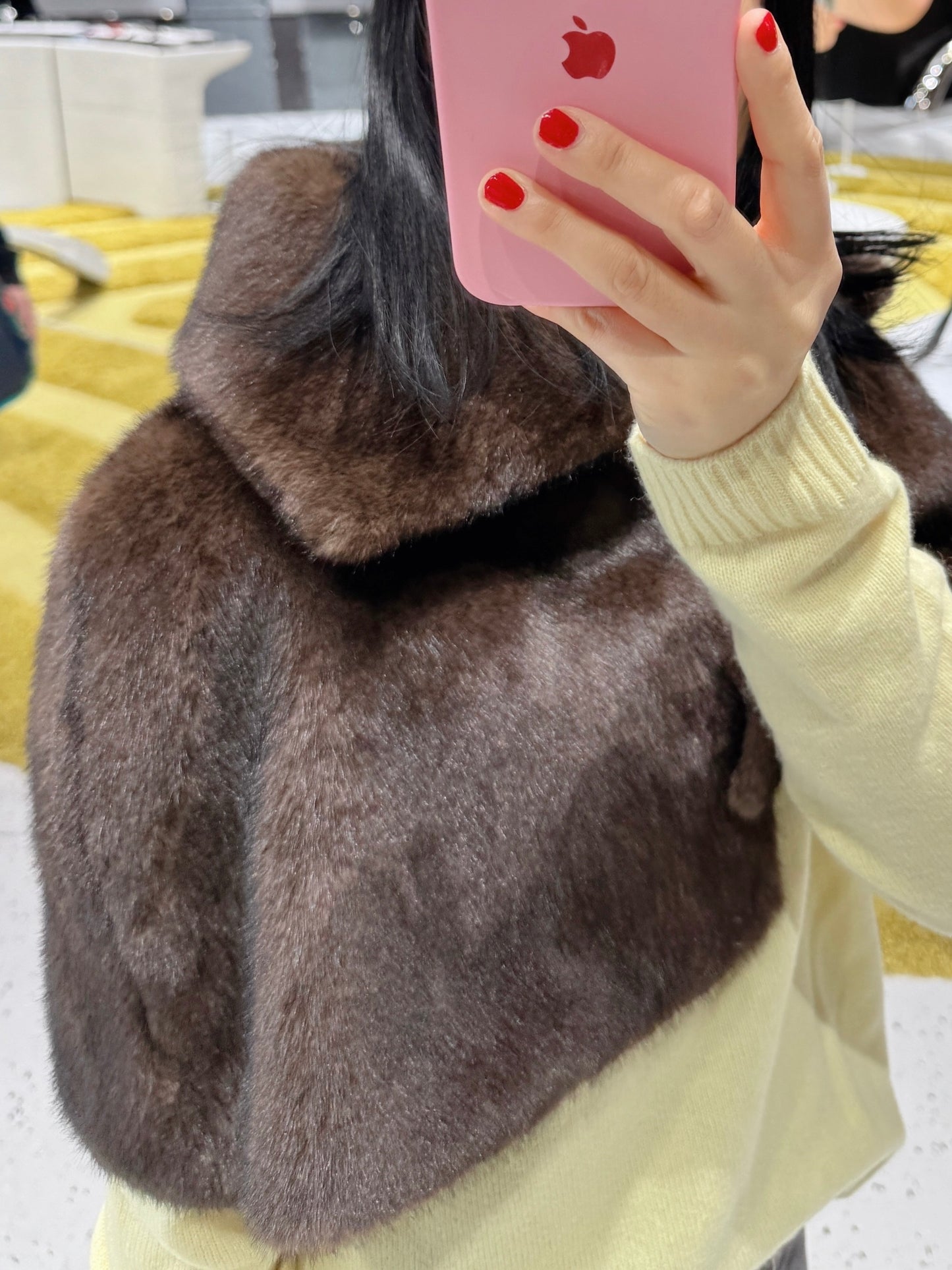 Fur Cape (gray, brown )