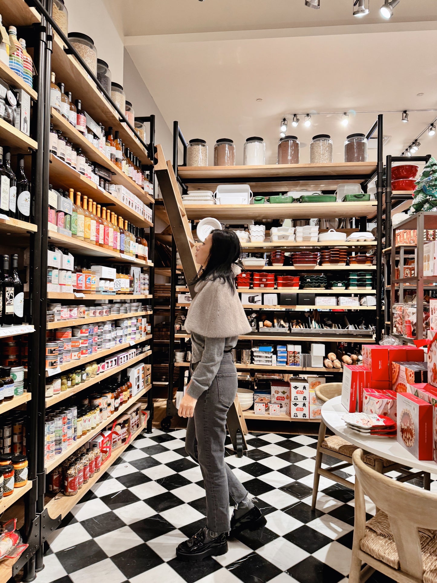 Fur Cape (gray, brown )