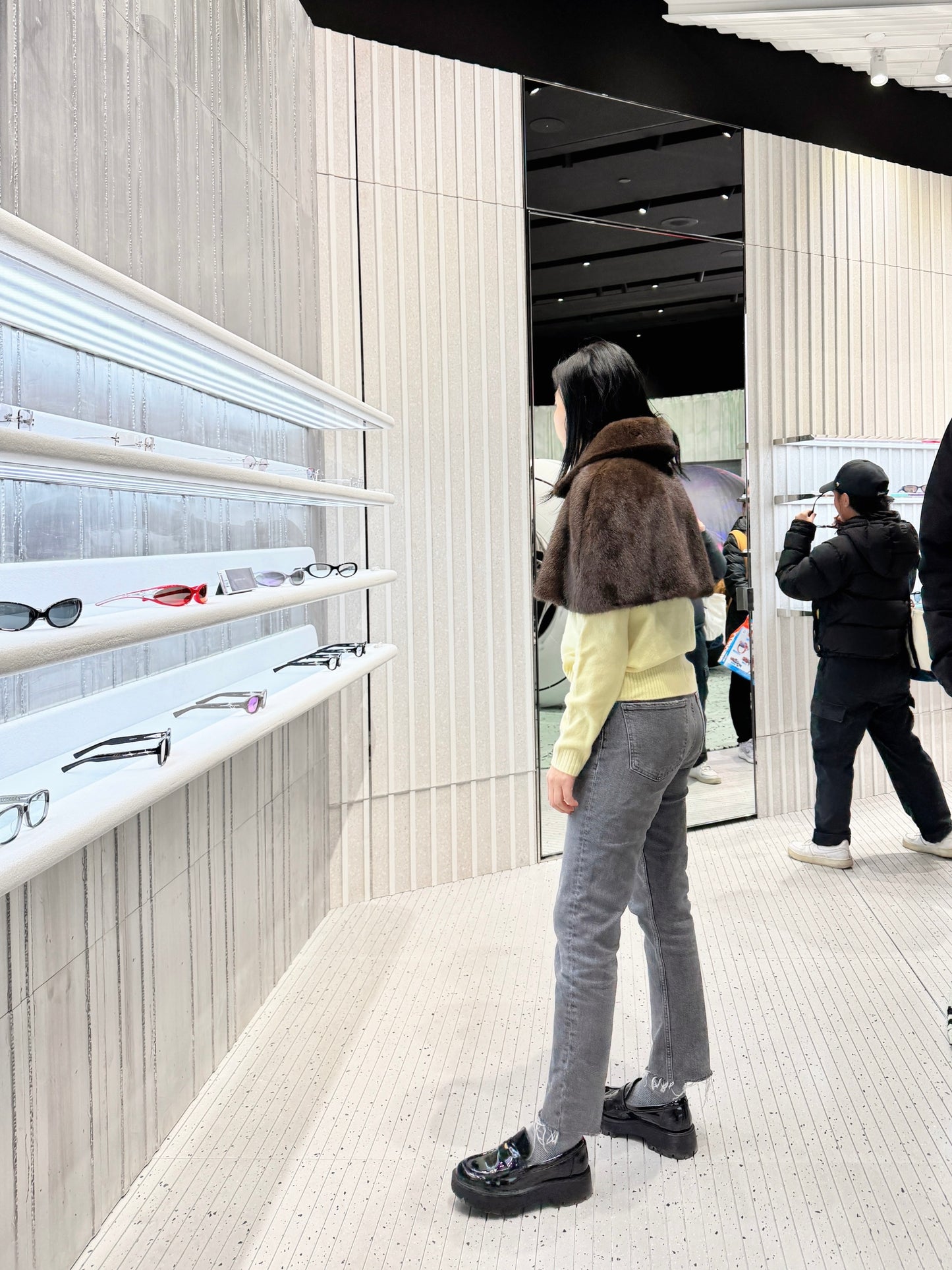 Fur Cape (gray, brown )