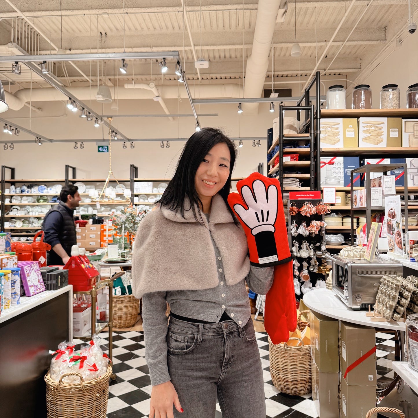 Fur Cape (gray, brown )