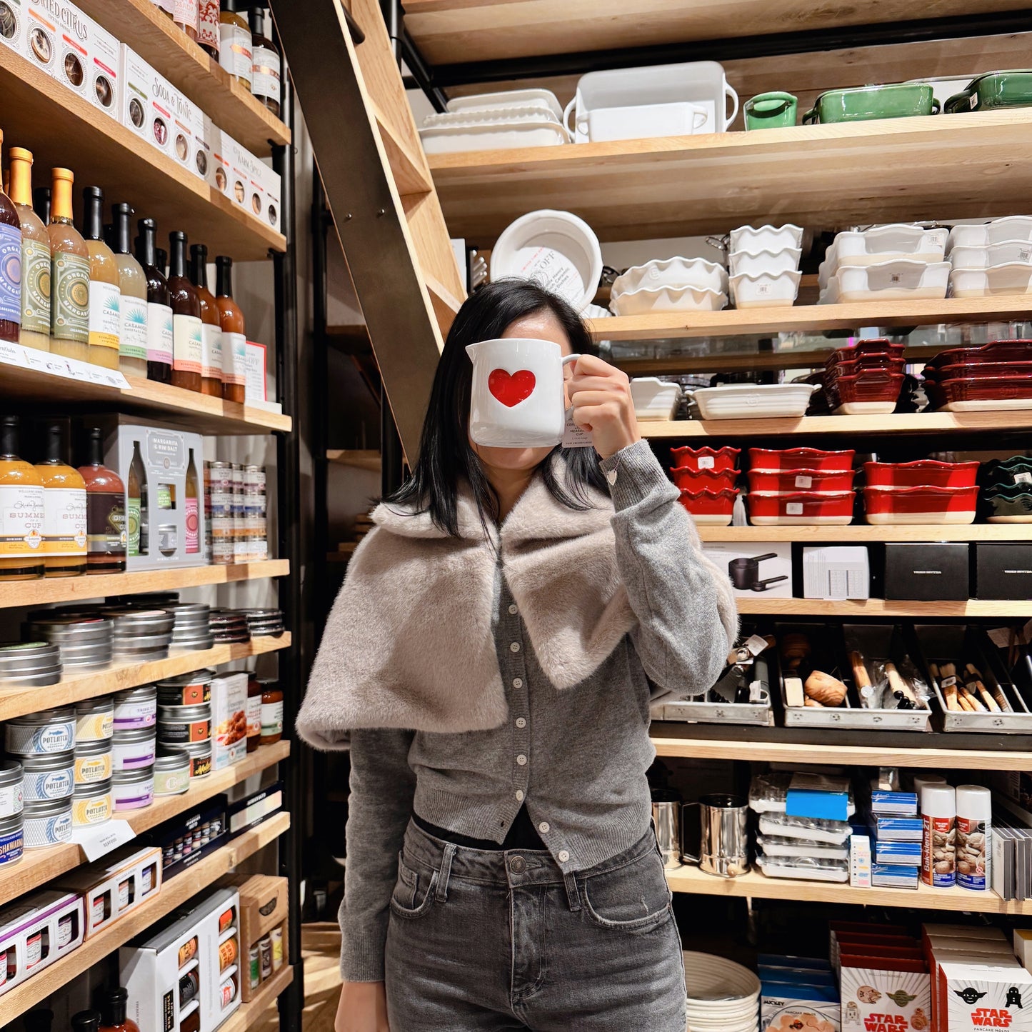 Fur Cape (gray, brown )