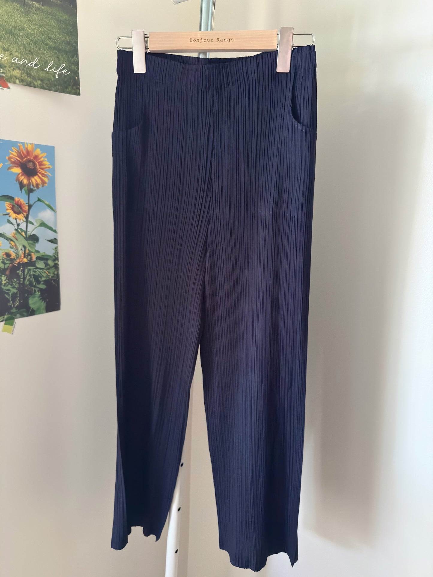 Pleats paper pants (mocha, navy)