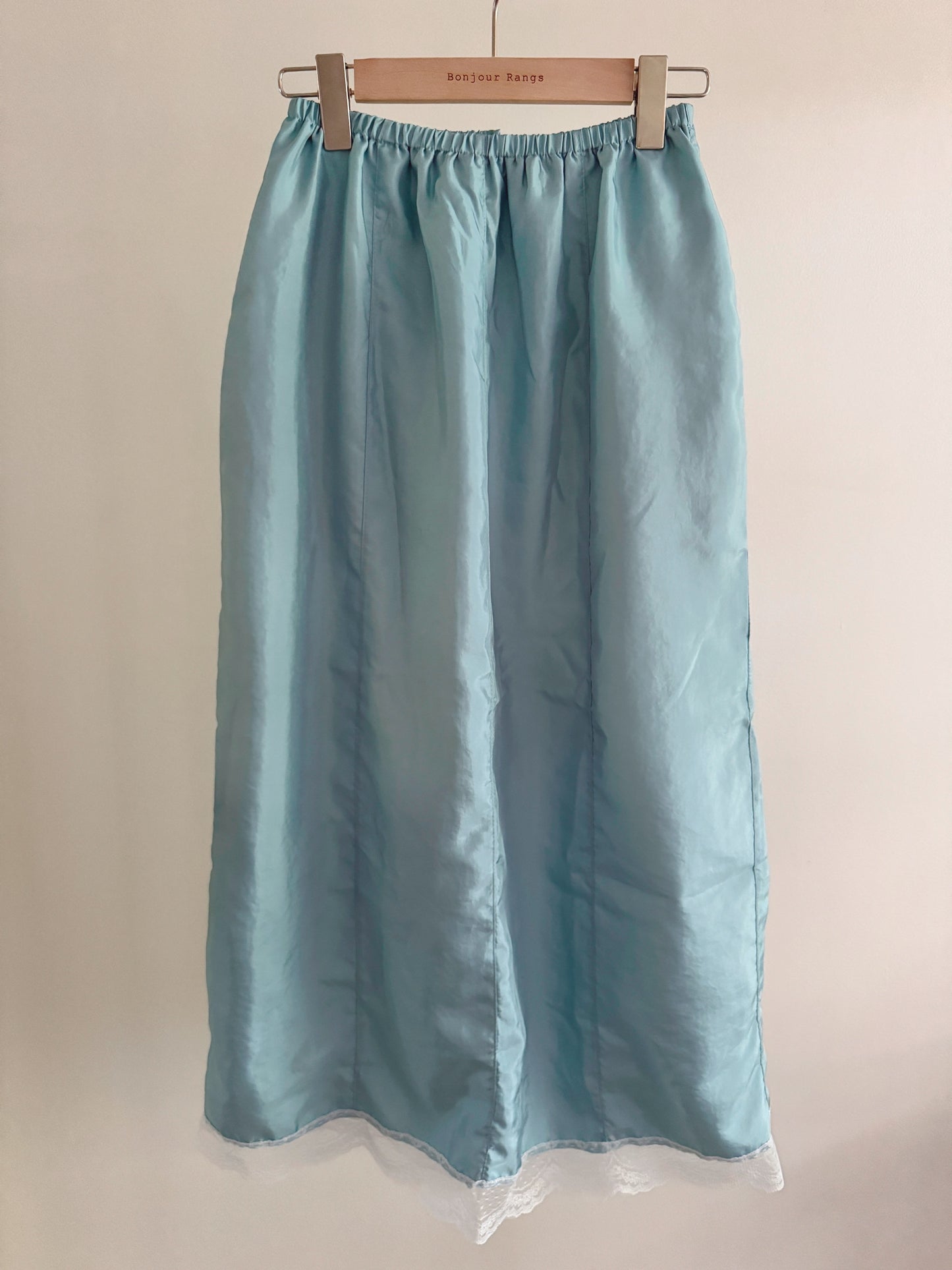 Satin lace skirt (pink, blue)