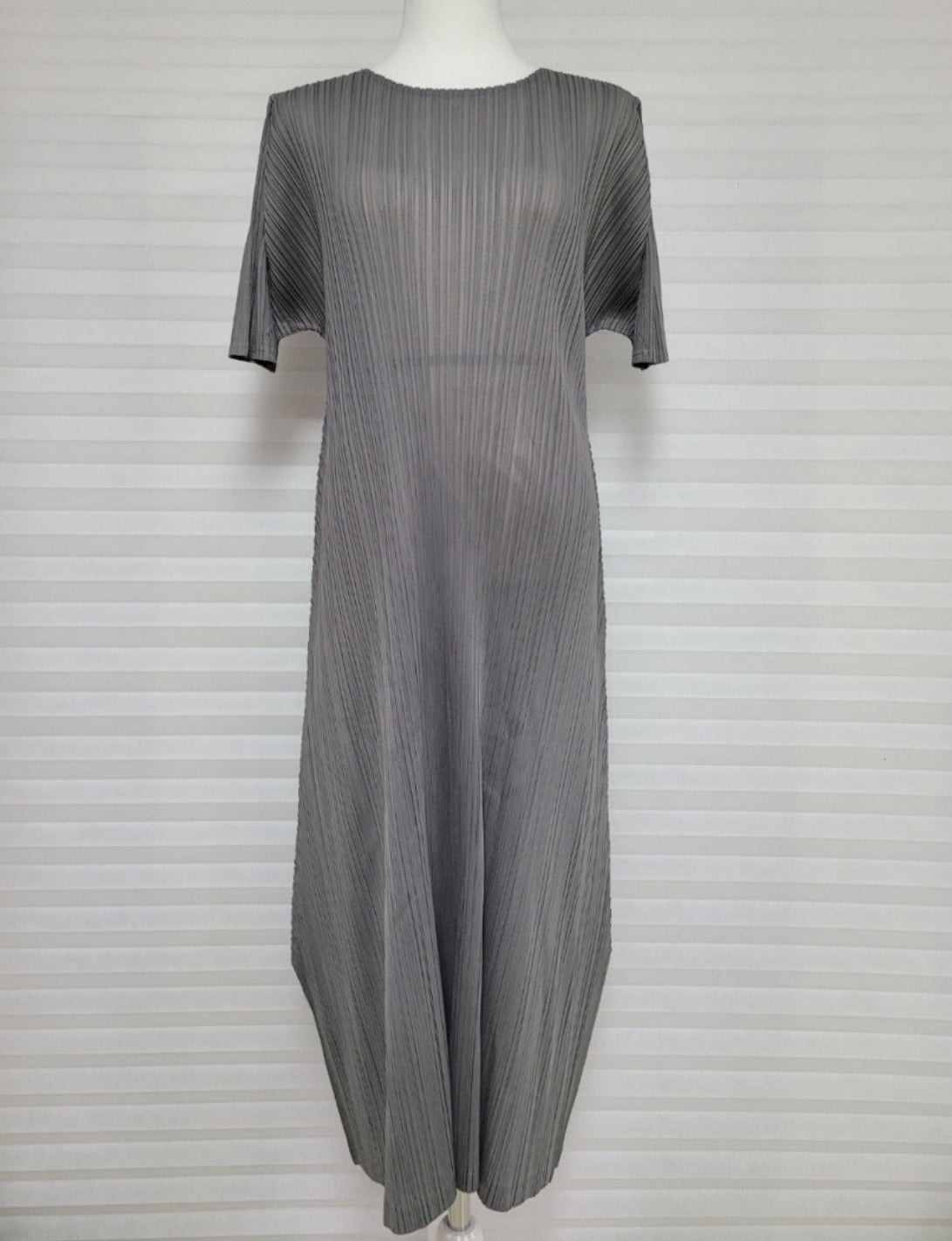 Edge long dress (Gray)