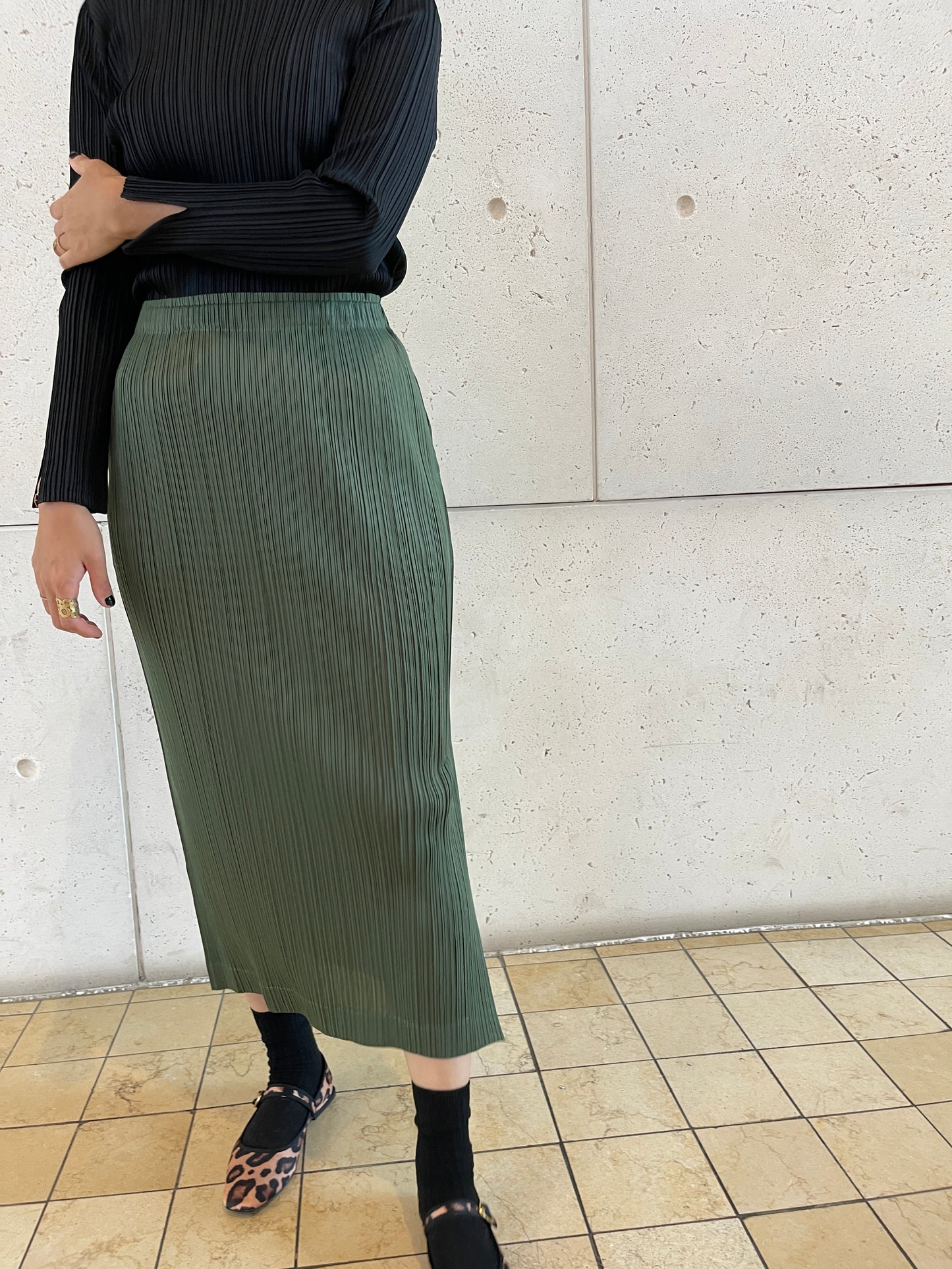 Basic long skirts (khaki, burgundy)