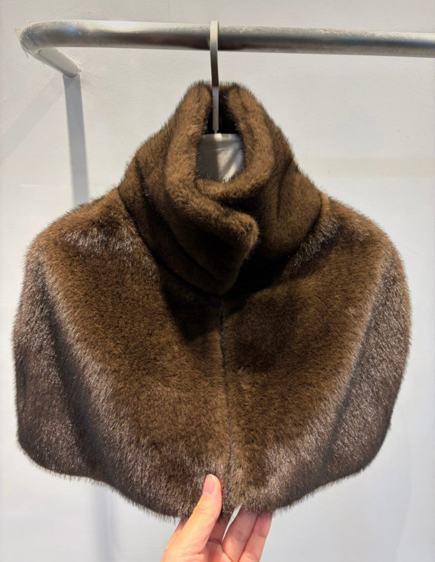 Fur Cape (gray, brown )