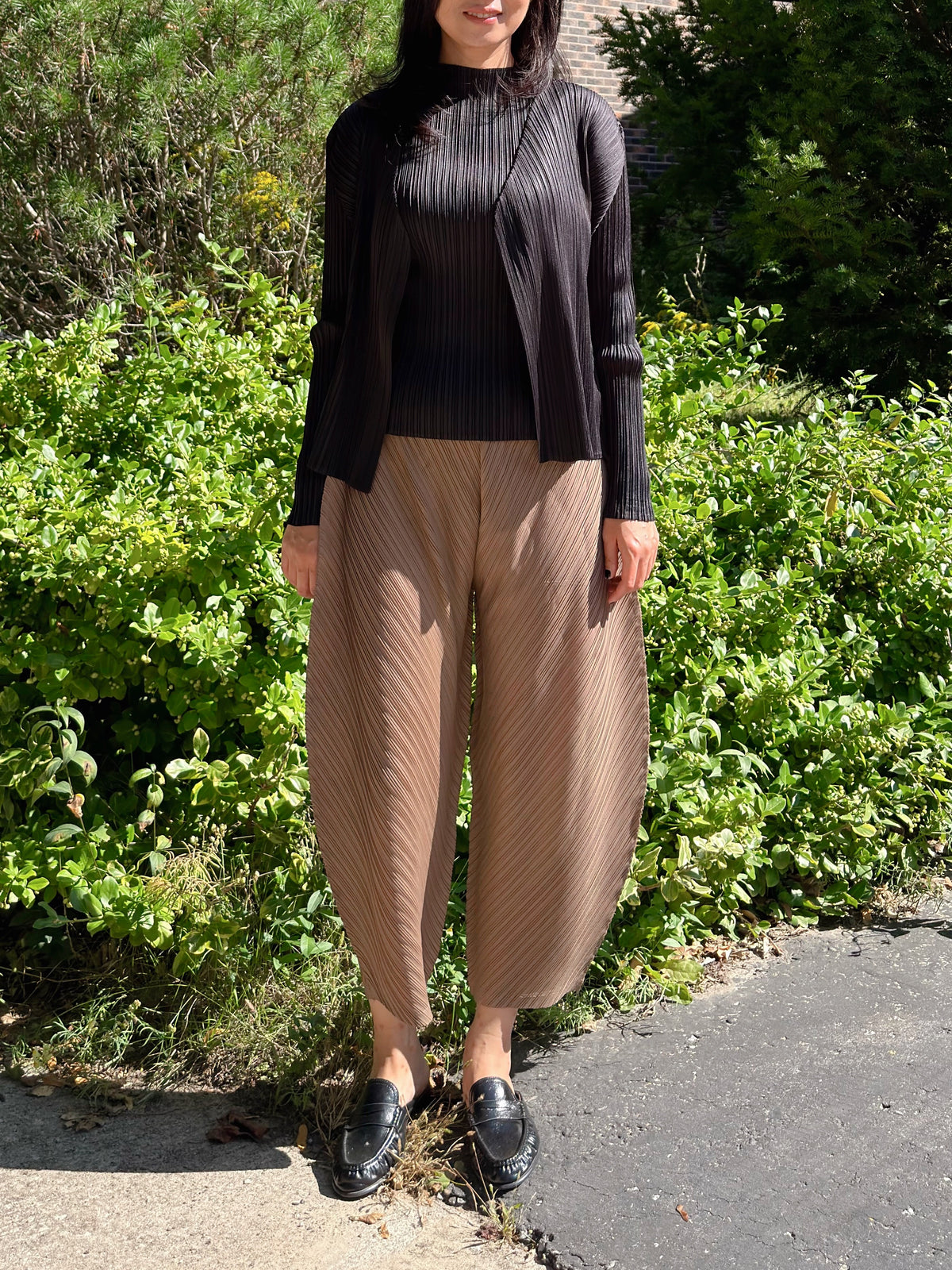 Pleated Draped Balloon Pants (black, brown, gray)