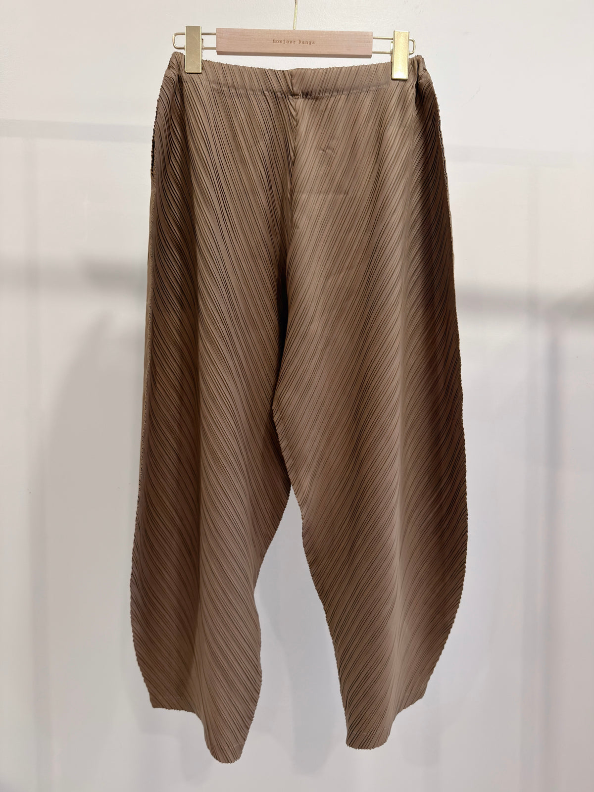 Pleated Draped Balloon Pants (black, brown, gray)