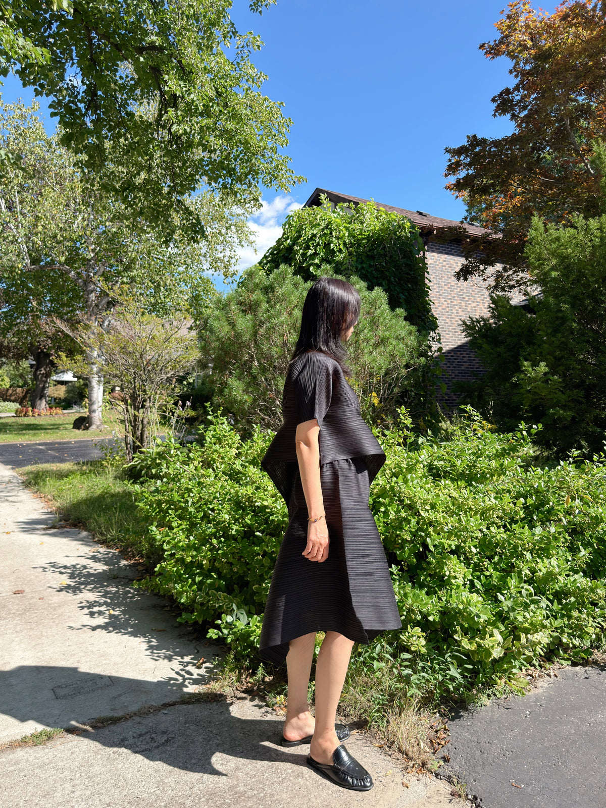 Pleated Draped Top (black ,gray)