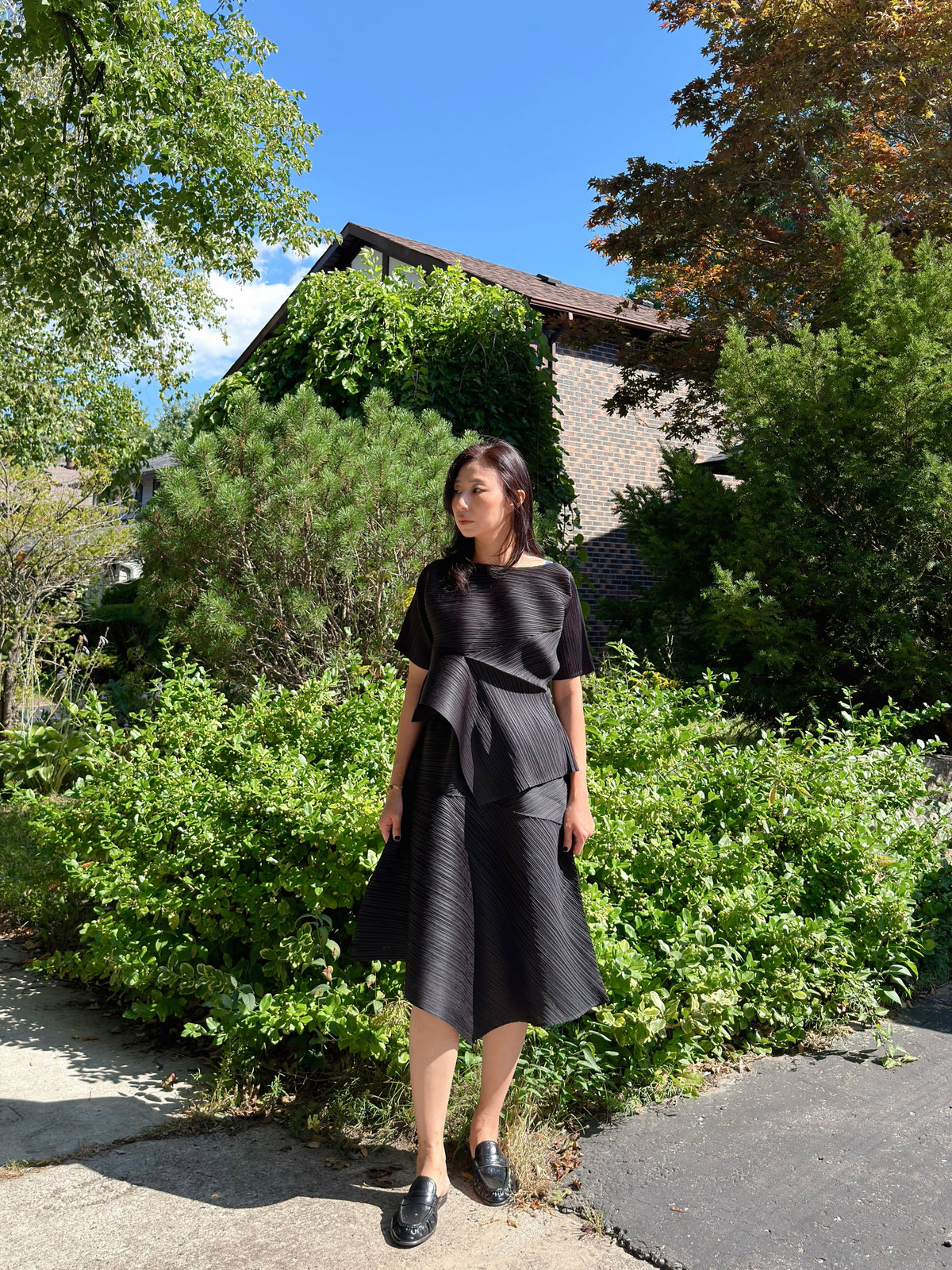 Pleated Draped Top (black ,gray)