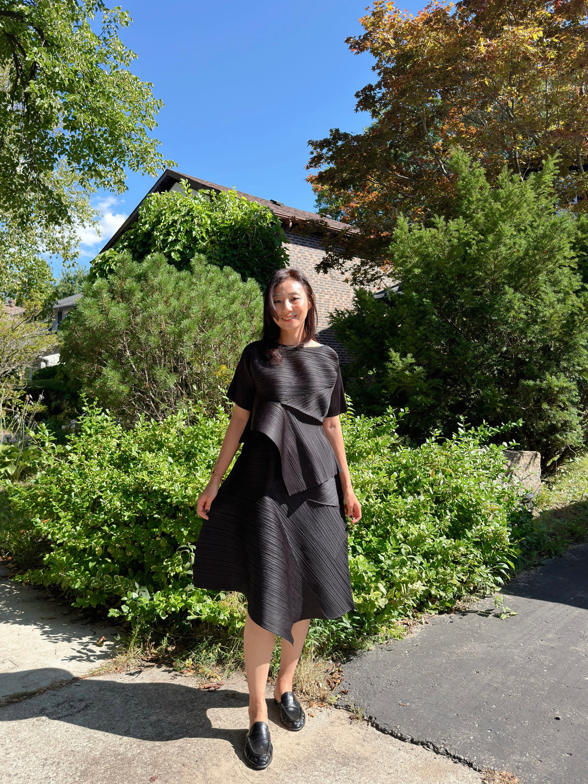 Pleated Draped Top (black ,gray)