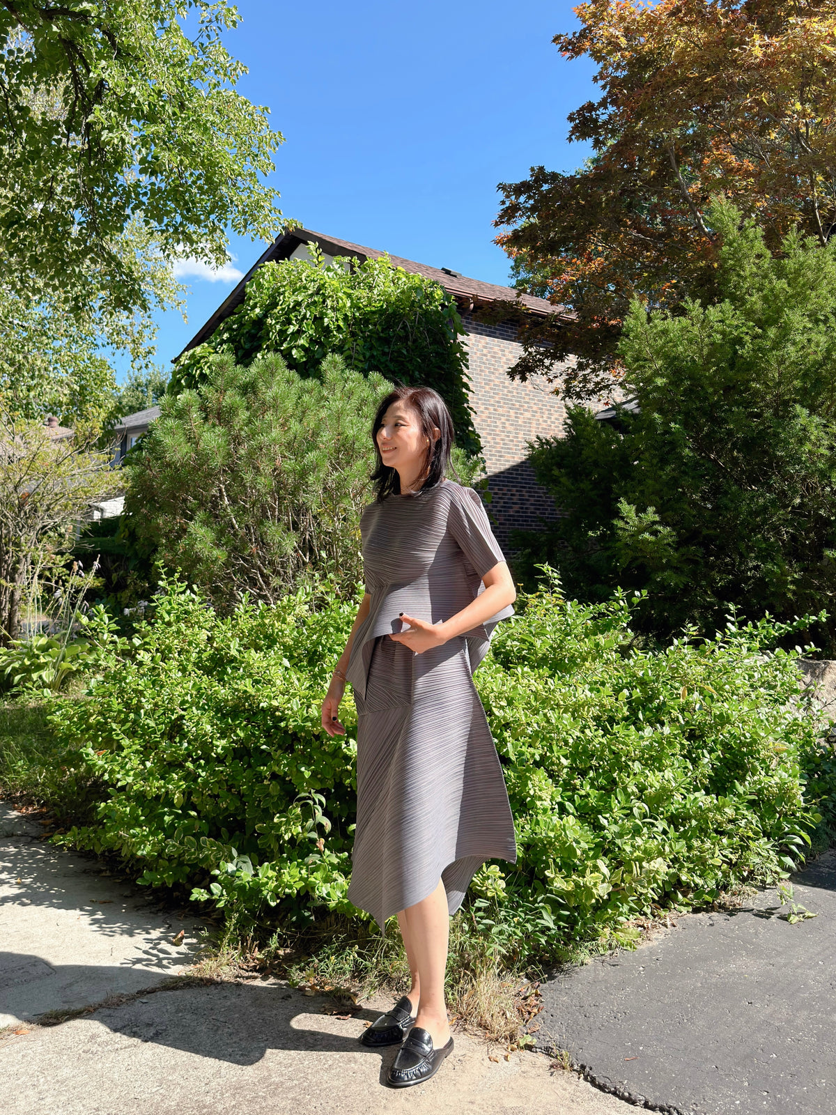 Pleated Draped Skirt (black ,gray)