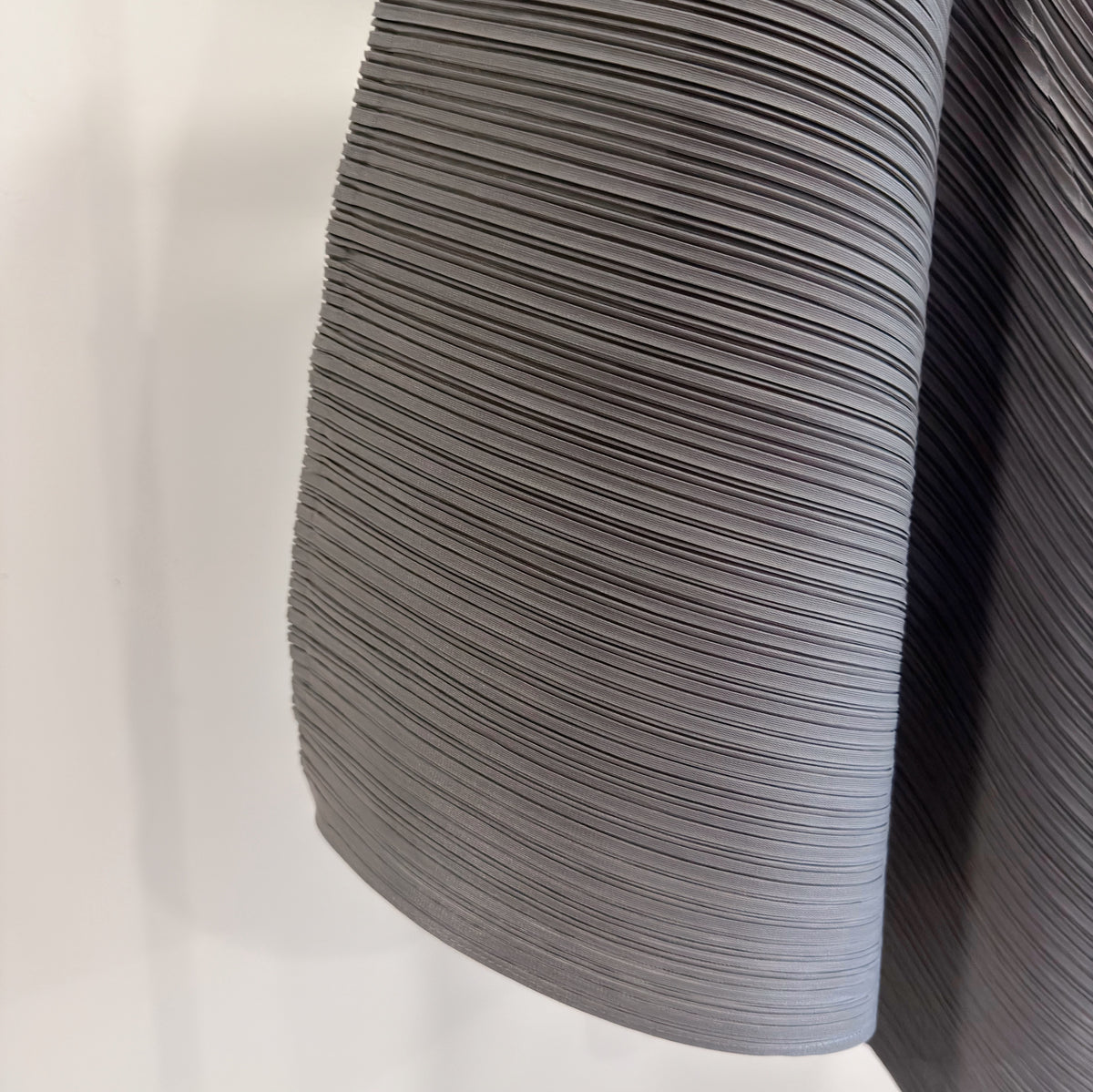 Pleated Draped Skirt (black ,gray)