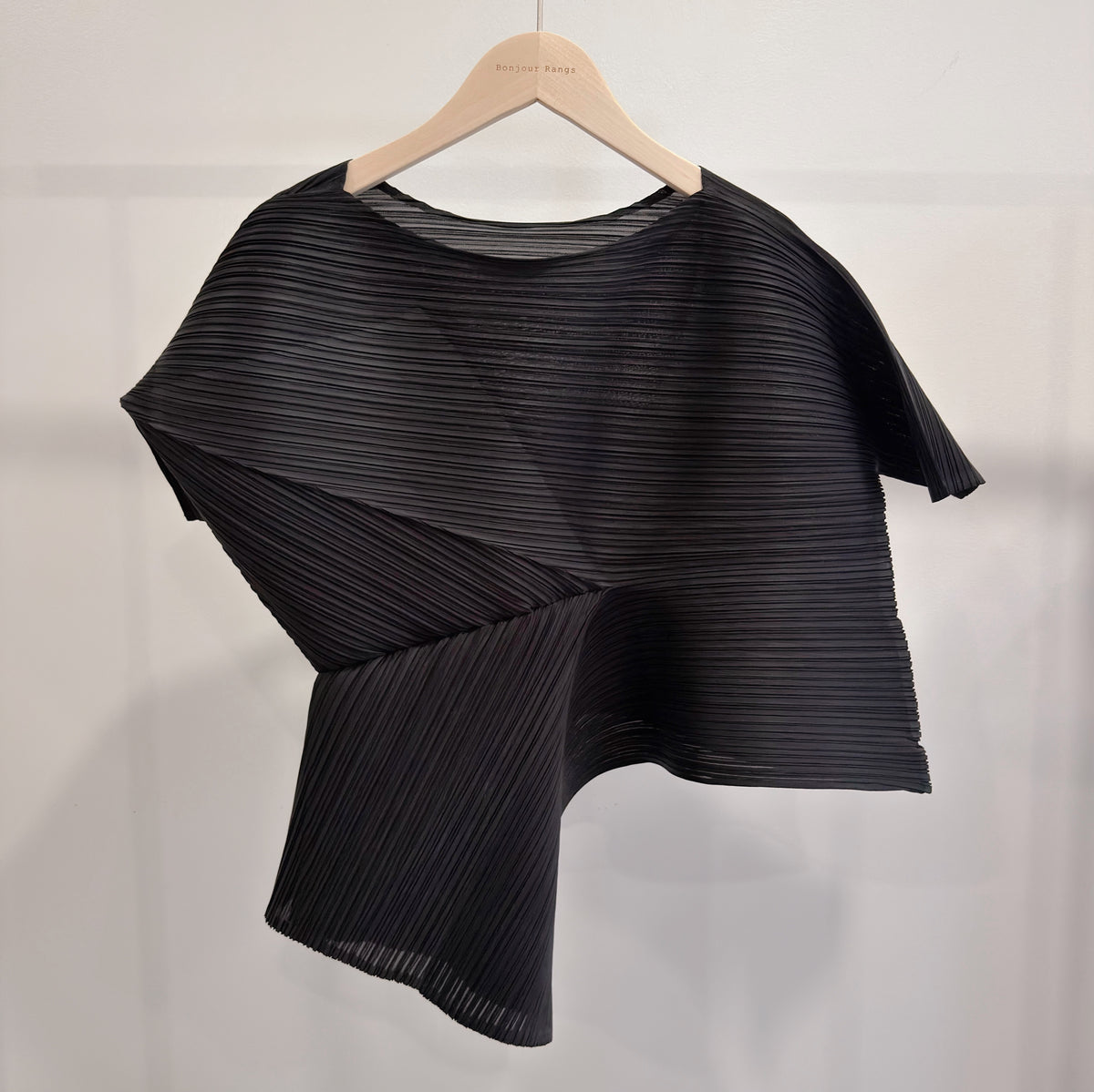 Pleated Draped Top (black ,gray)