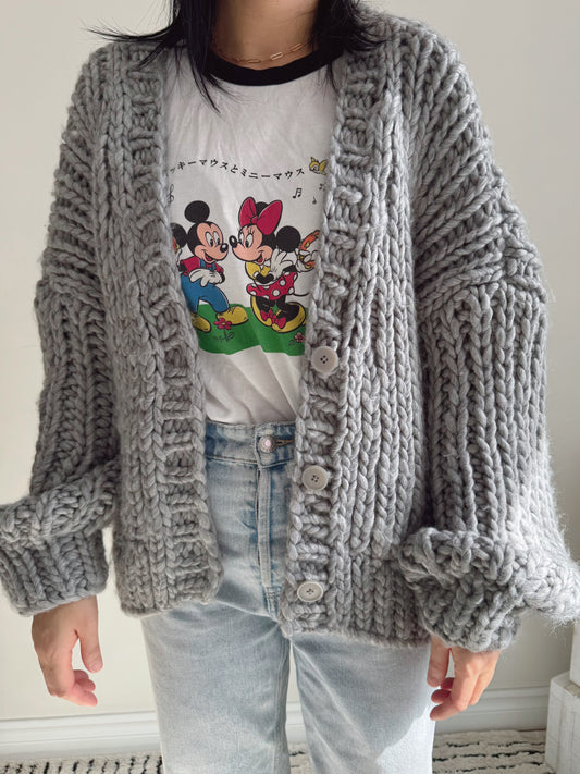 Chunky V-Neck Wool Blend Cardigan (gray, ivory)