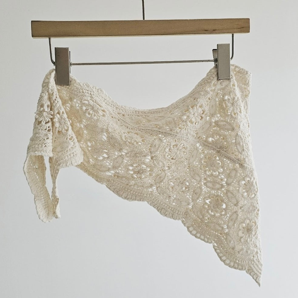 CROCHET LACE SHAWL
