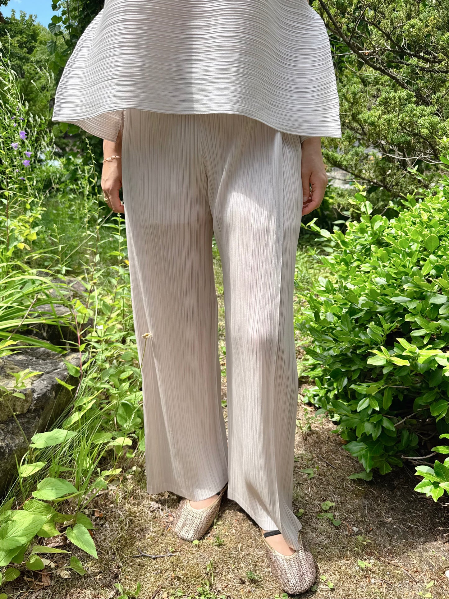 PLEATS STRAIGHT WIDE PANTS ( ivory, gray, black)