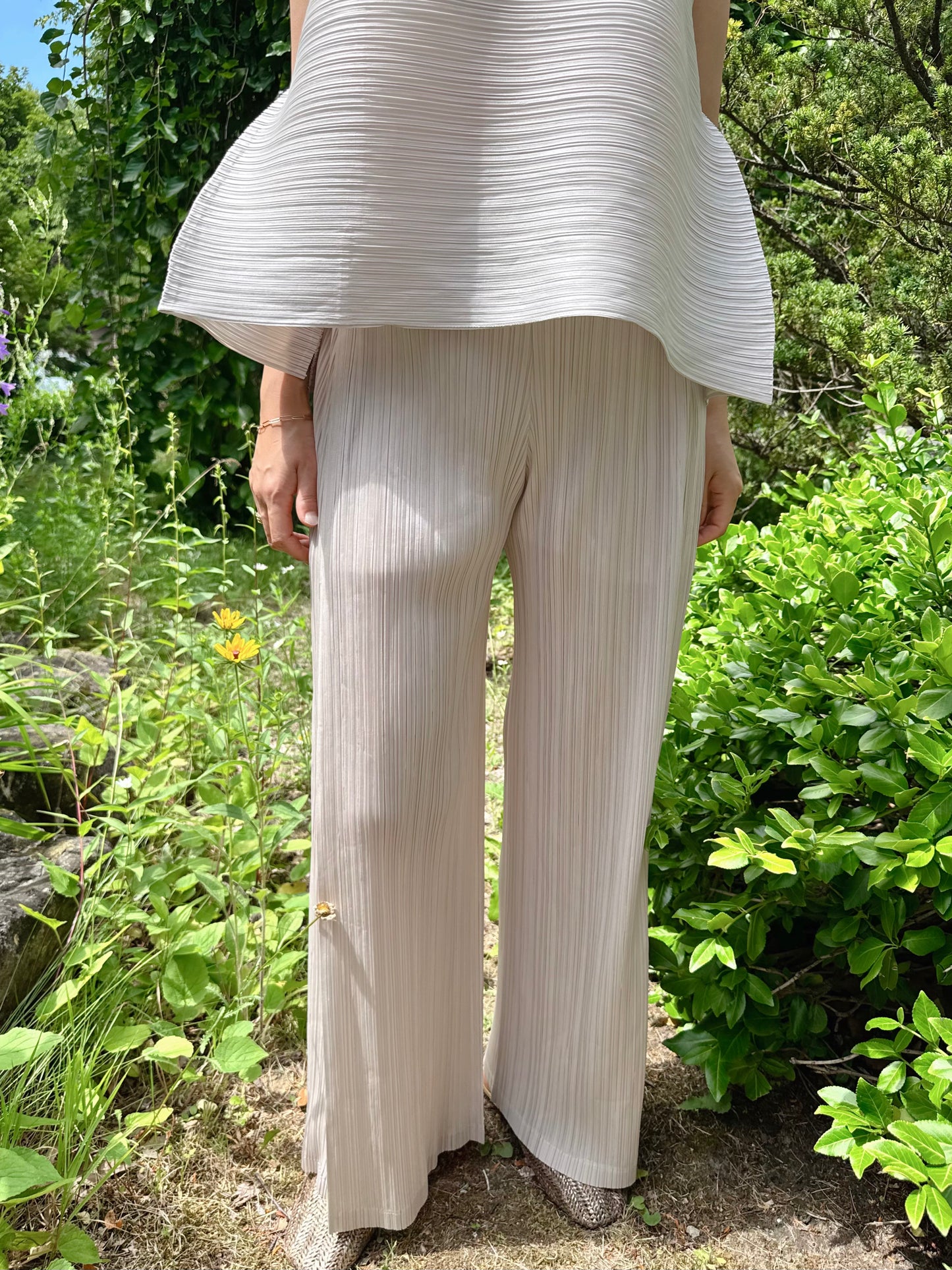 PLEATS STRAIGHT WIDE PANTS ( ivory, gray, black)