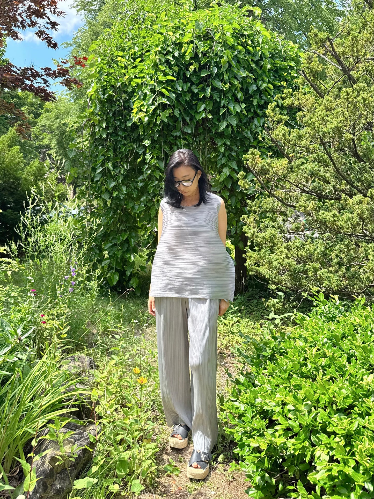 PLEATS STRAIGHT WIDE PANTS ( ivory, gray, black)