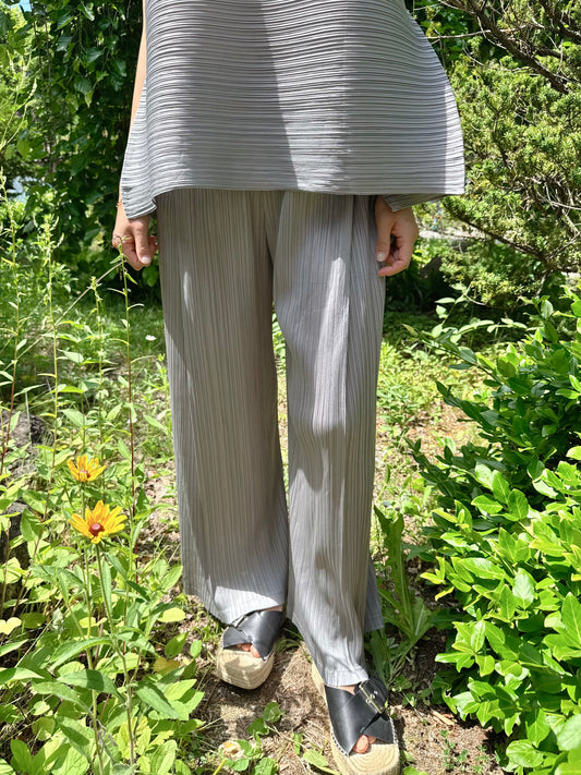 PLEATS STRAIGHT WIDE PANTS ( ivory, gray, black)
