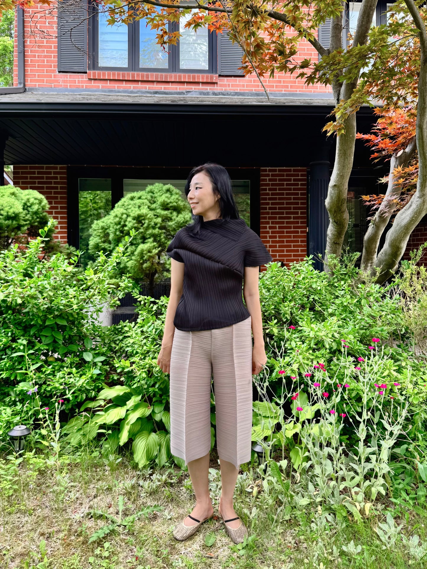 Pleated Wide Cropped Pants (ivory, beige, black)