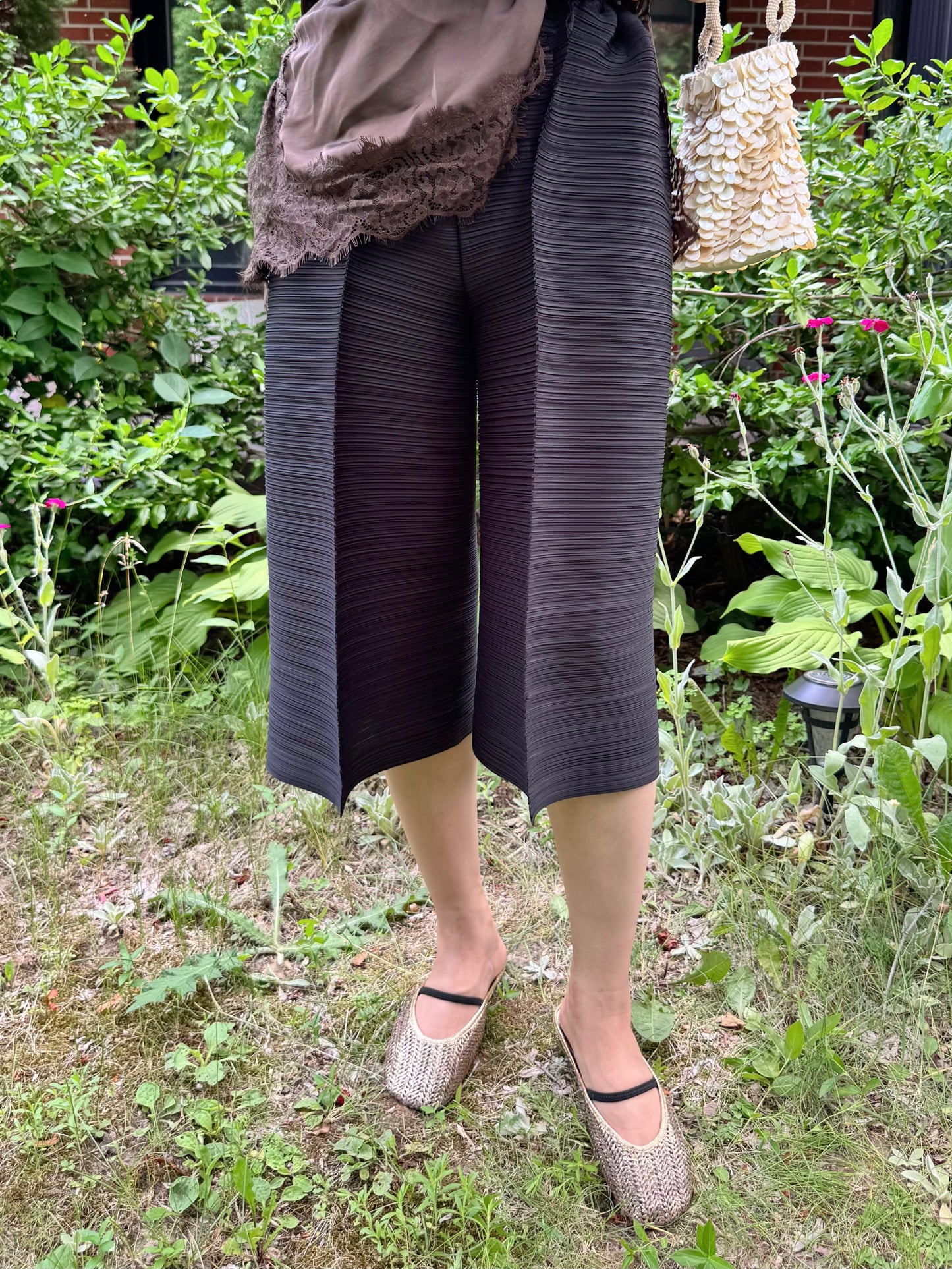 Pleated Wide Cropped Pants (ivory, beige, black)