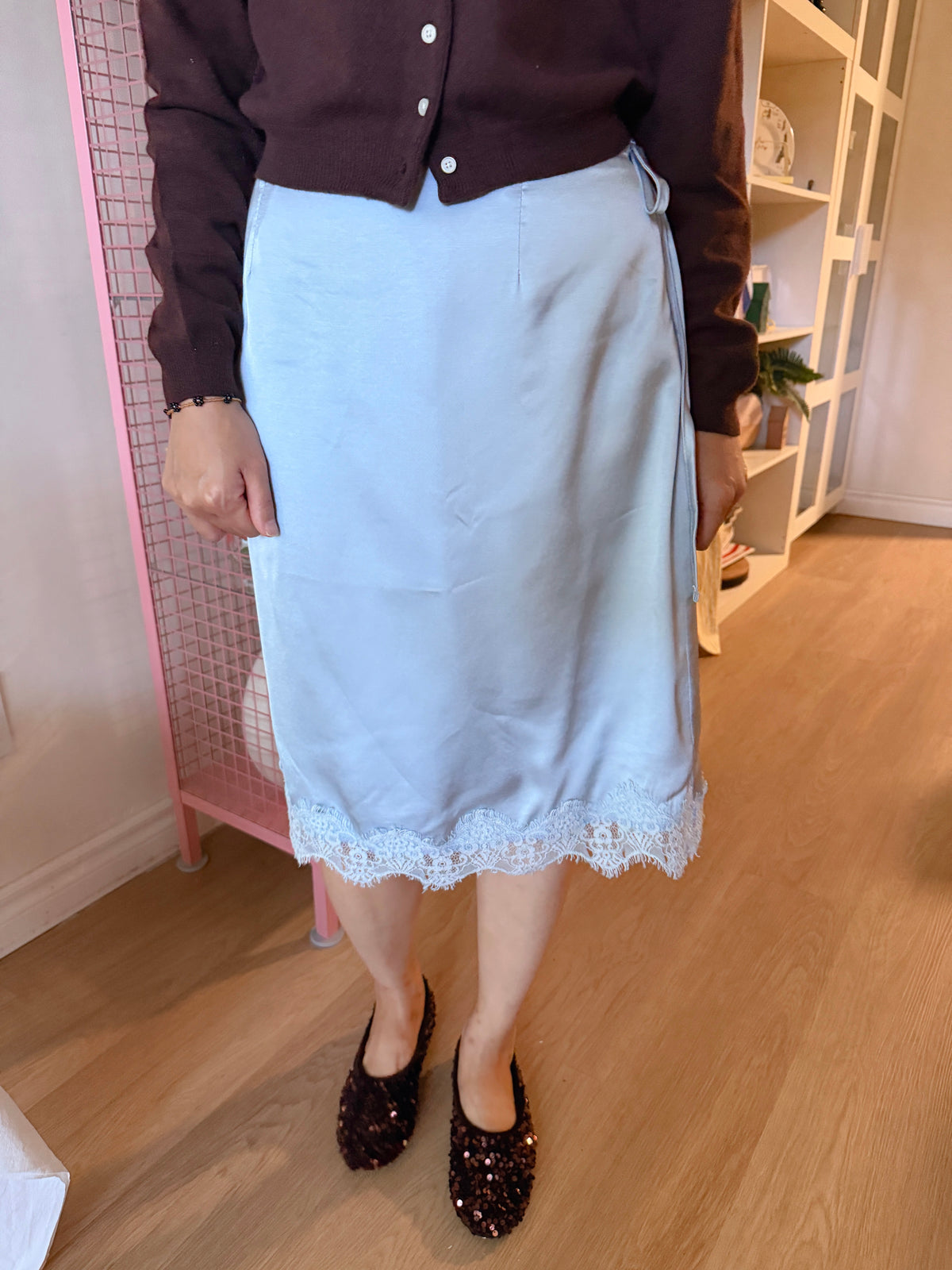 LACE SATIN WRAP SKIRT (blue,green,pink)