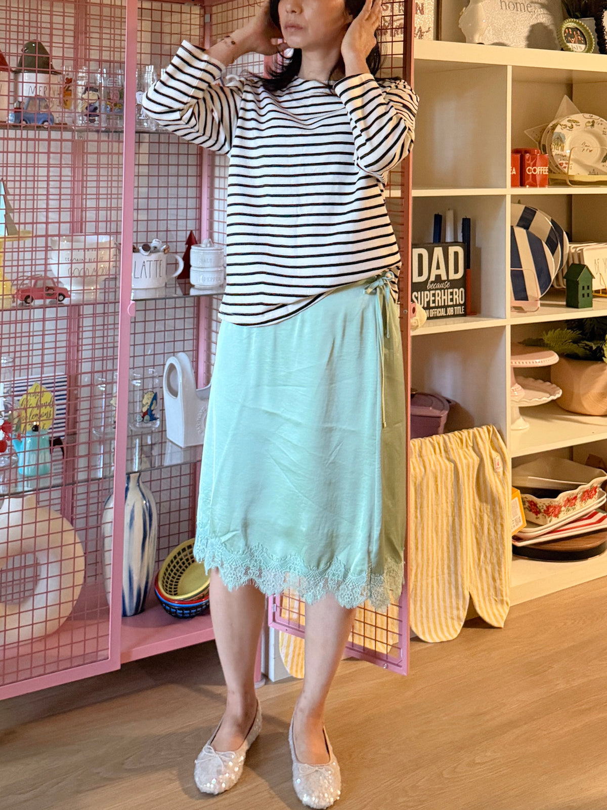LACE SATIN WRAP SKIRT (blue,green,pink)