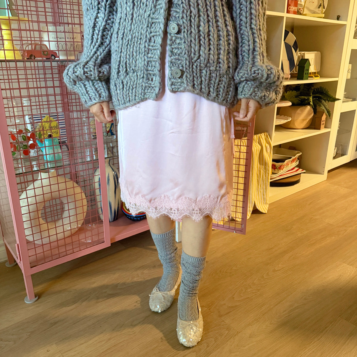 LACE SATIN WRAP SKIRT (blue,green,pink)