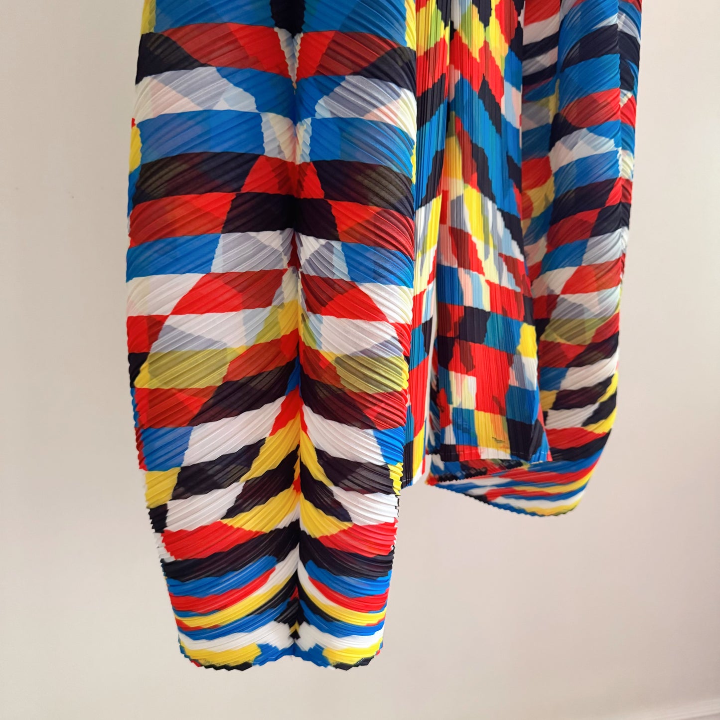 Abstract Pleated Balloon Pants