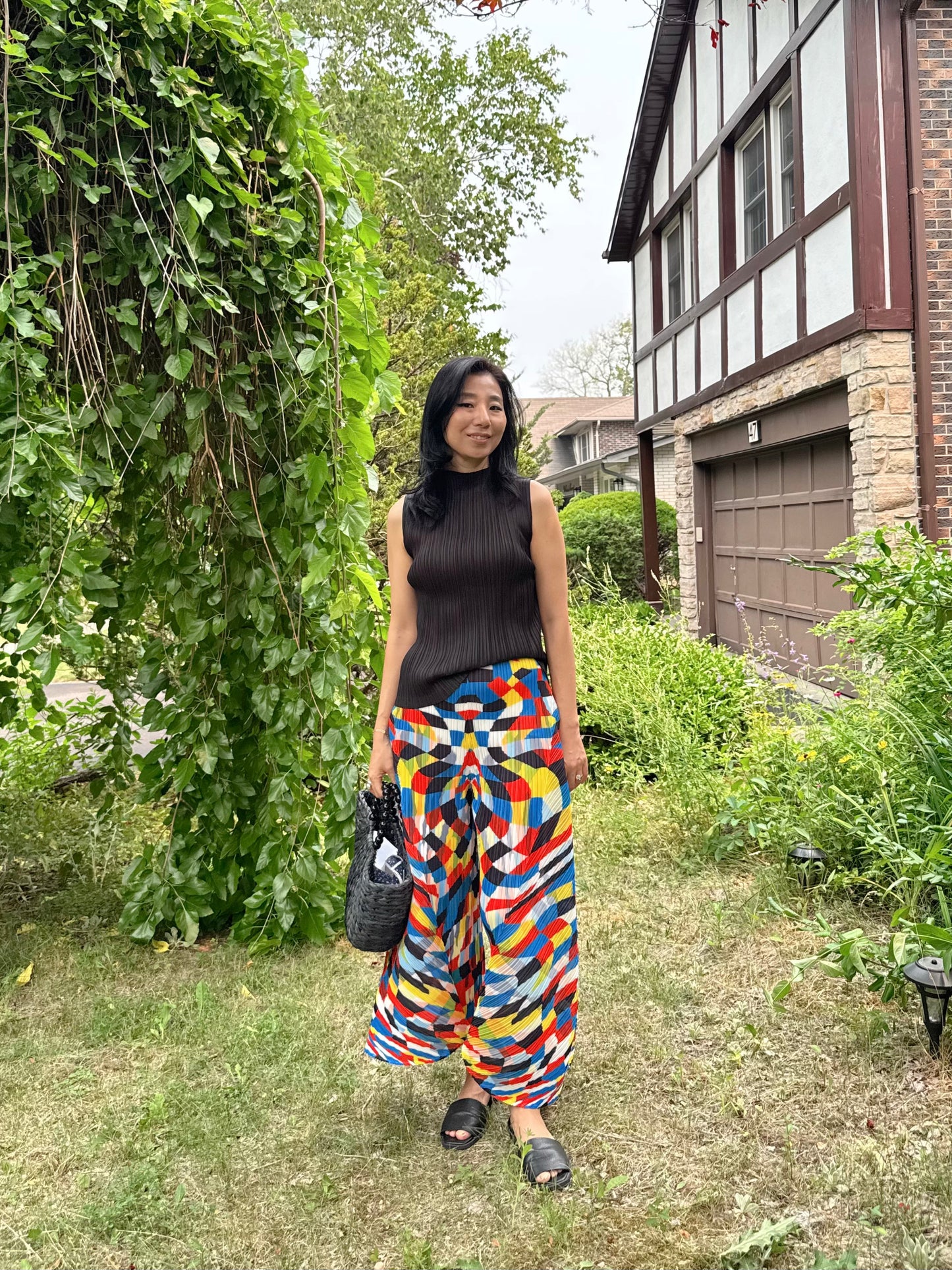 Abstract Pleated Balloon Pants