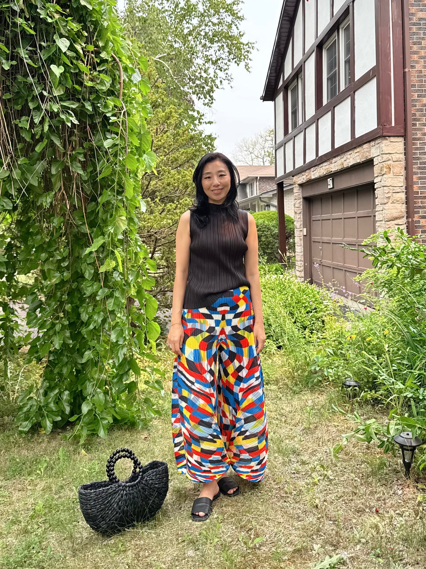 Abstract Pleated Balloon Pants
