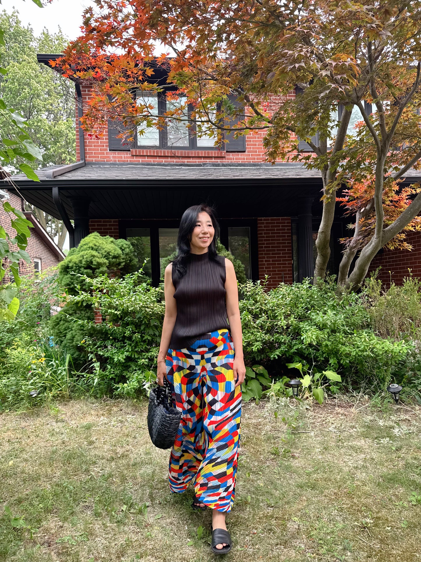 Abstract Pleated Balloon Pants
