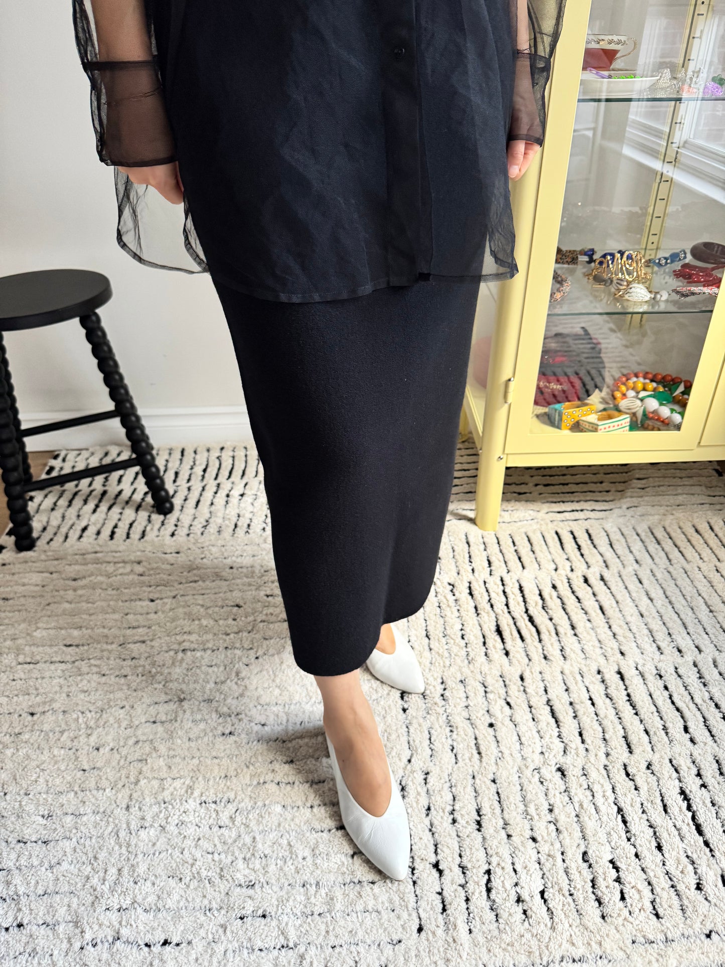 Wool Pencil Skirt (red, black)