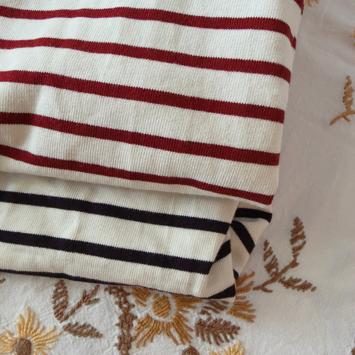 FRENCH STRIPE TOP (burgundy, navy)
