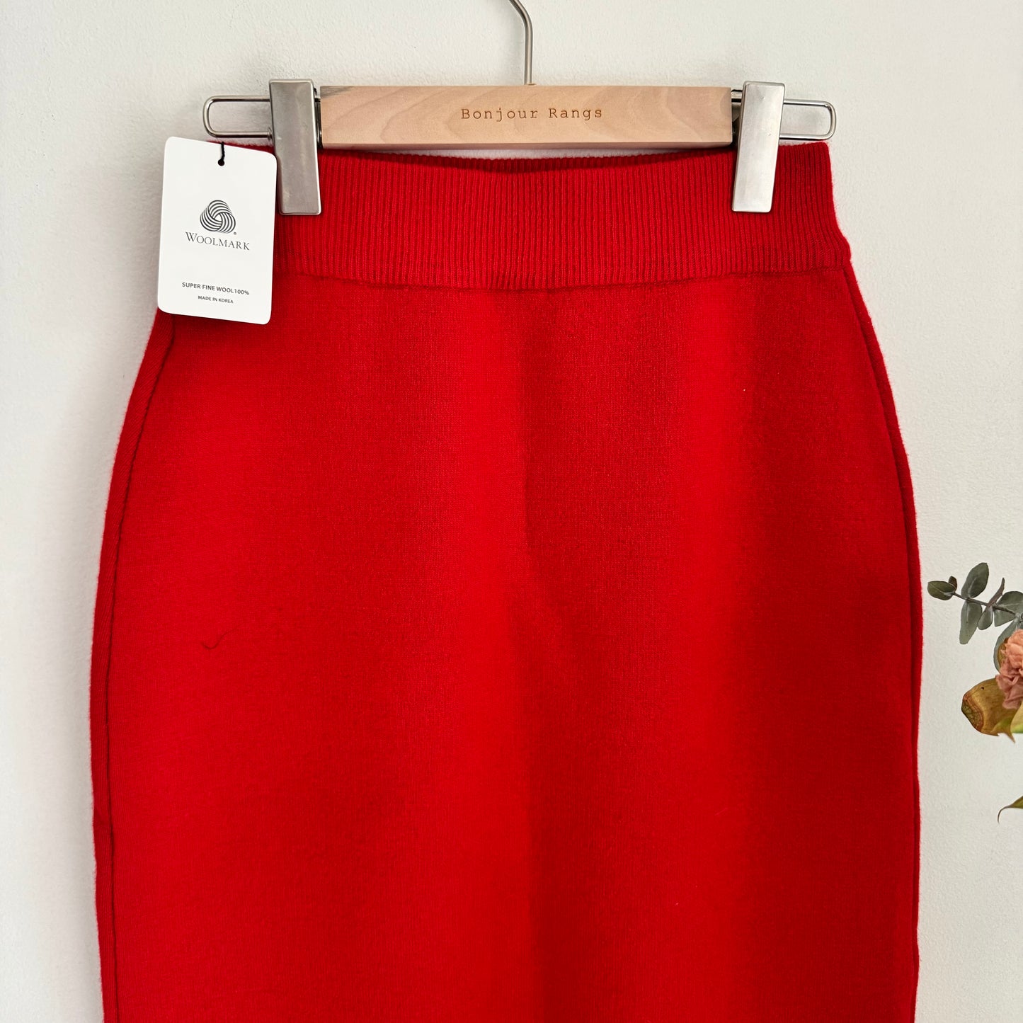 Wool Pencil Skirt (red, black)