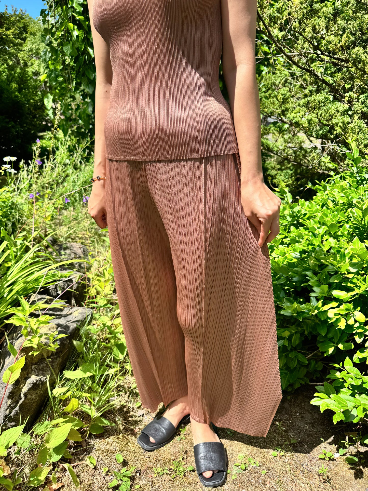 Glow Pleated Balloon Pants(brick, ivory, black)