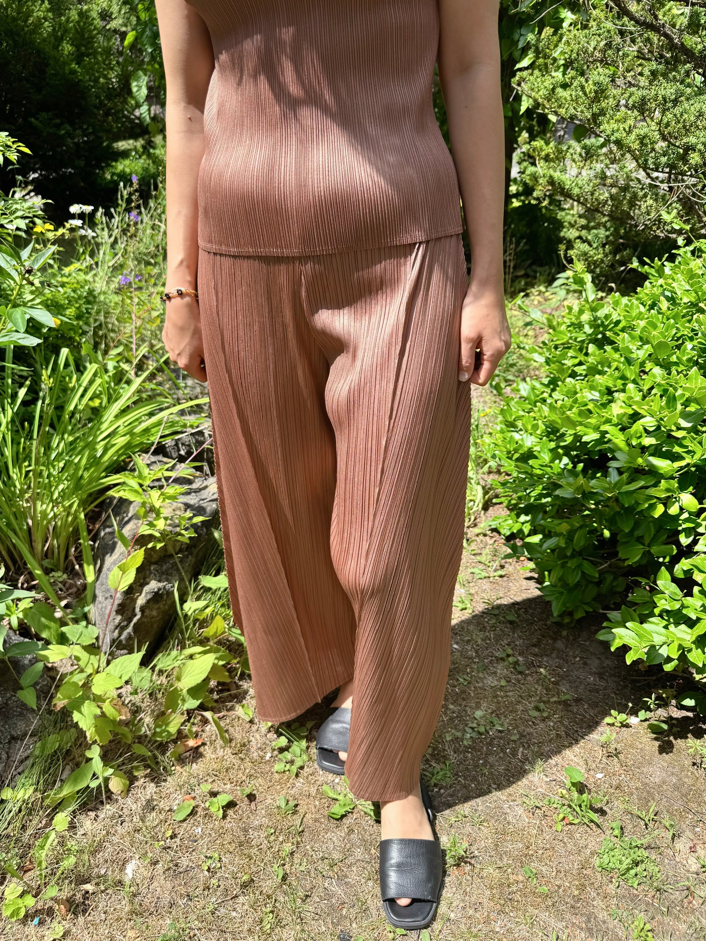 Glow Pleated Balloon Pants(brick, ivory, black)
