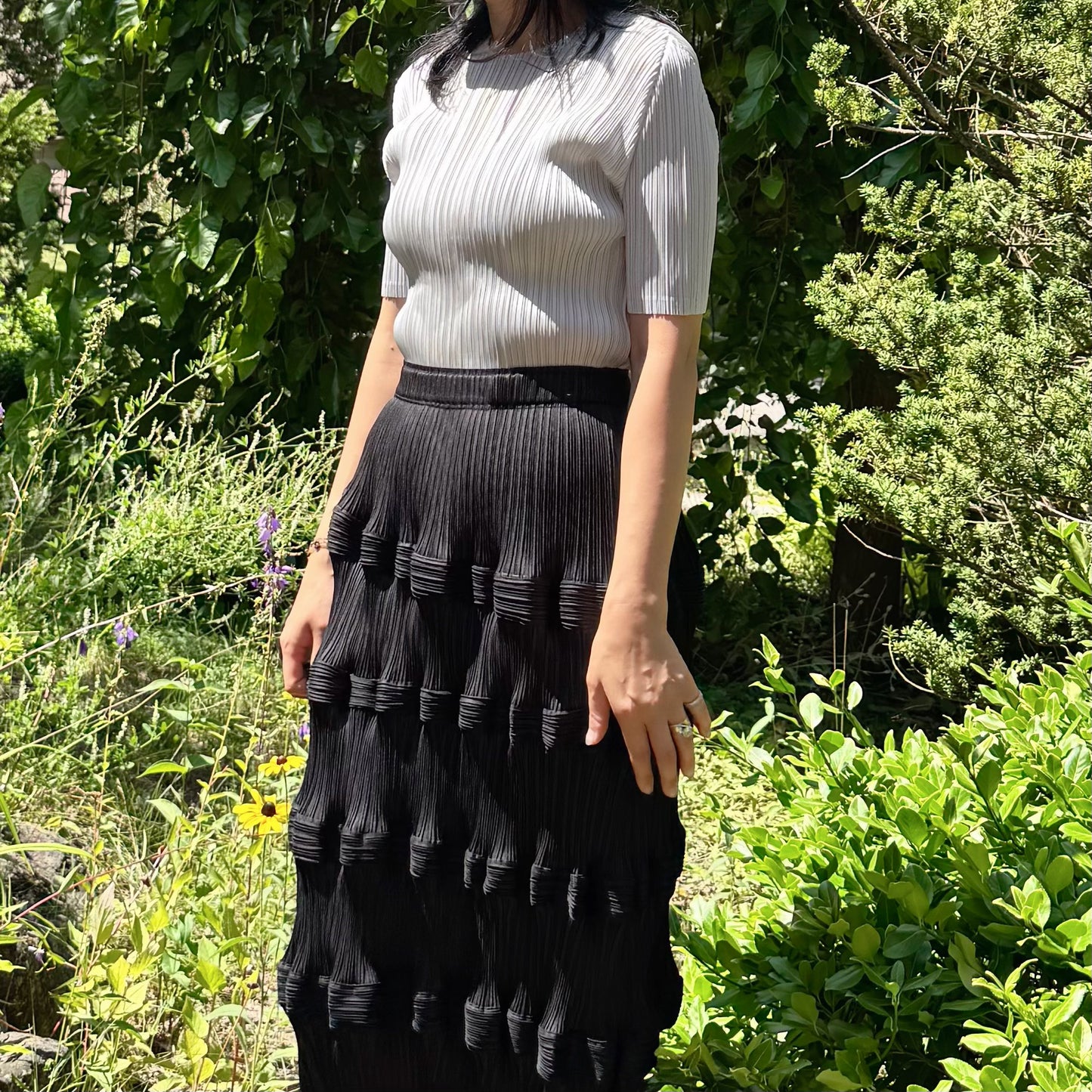 Wave Pleats Maxi Skirt