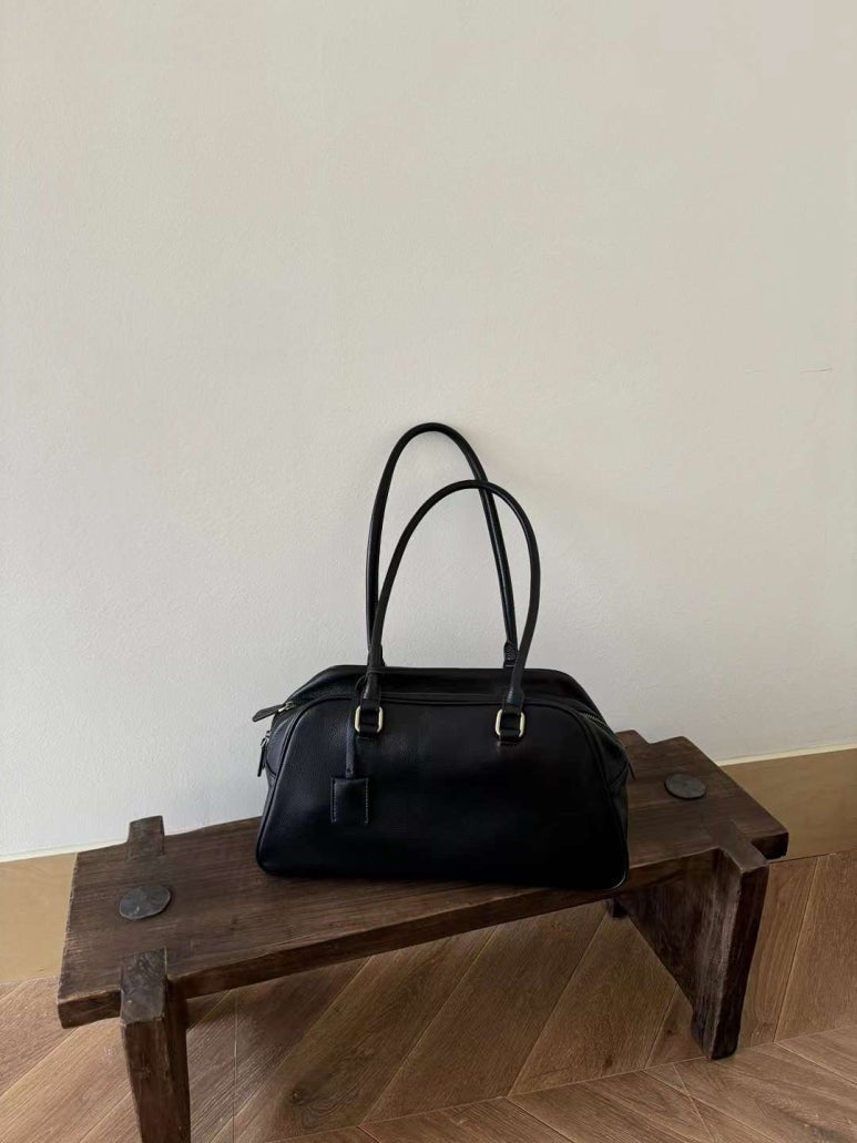 LEATHER SHOULDER BAG (brown, black)