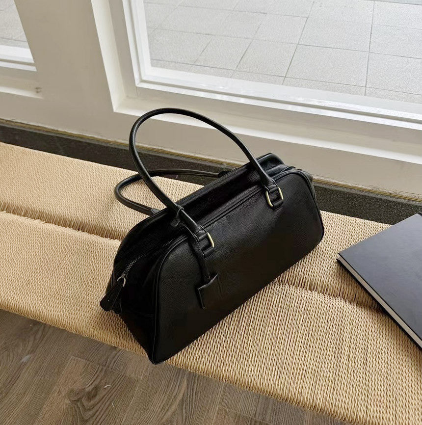 LEATHER SHOULDER BAG (brown, black)