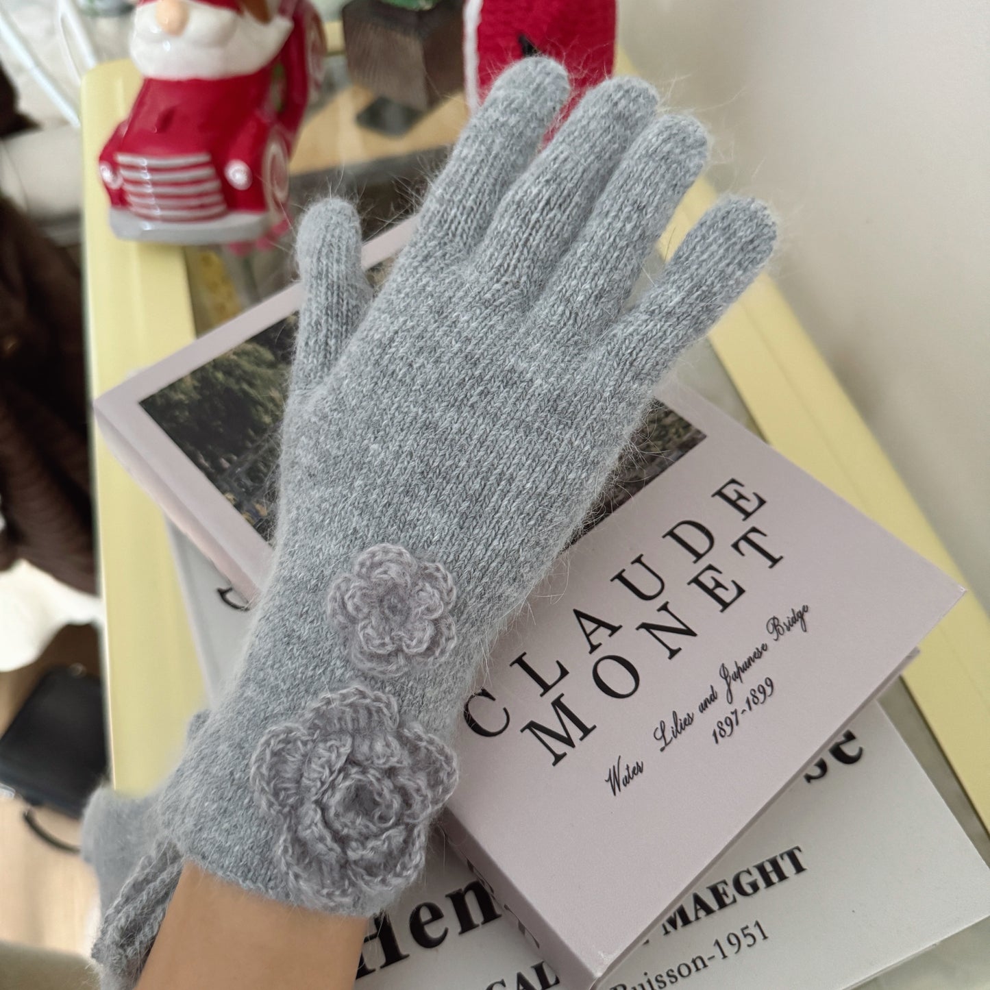 Flower Angora Gloves  (white, gray, blue, beige, black)